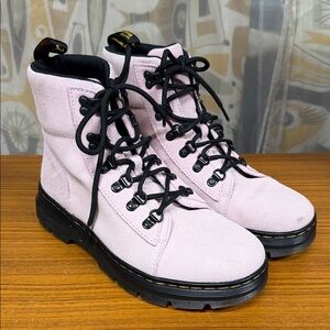 Dr. Martens Light Pink Suede Lace Up Combat Boots
Size 9 US L